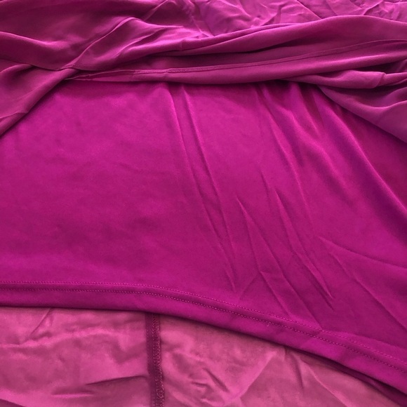 Avenue Studio Women’s Hanna Magenta V-Neckline Layered Top Plus Size 26/28 - Picture 13 of 15